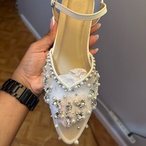 Elegant White Embellished Women's Shoes